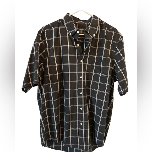George,‎ large, black and white button down shirt - Picture 2 of 7